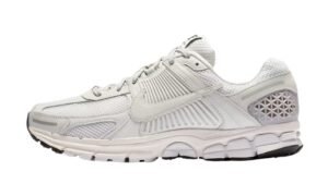 Zoom Vomero 5 Grigio