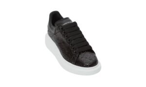 Women’s Glitter Oversized Sneaker in Black