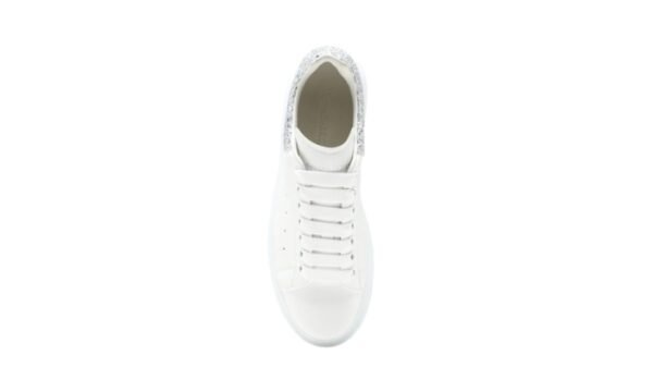 Scarpe da ginnastica oversize bianche con glitter