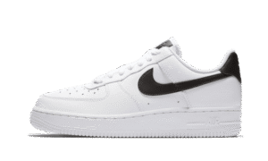 07 White Black Pebbled Leather