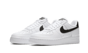 07 White Black Pebbled Leather